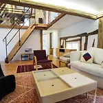 Nice Atypical Apartment In The Marshland