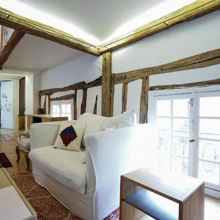 Nice Atypical In The Marshland Apartment Paris