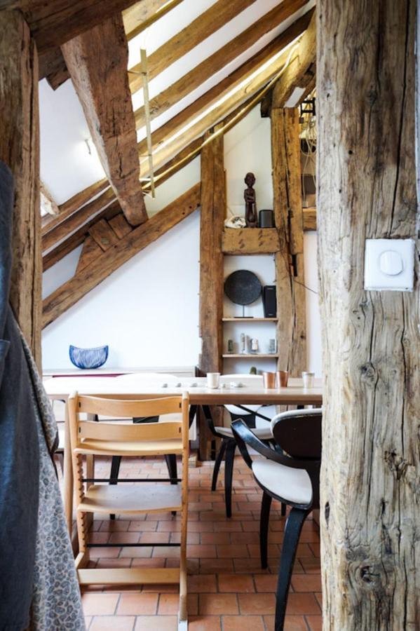 Nice Atypical In The Marshland Apartment Paris